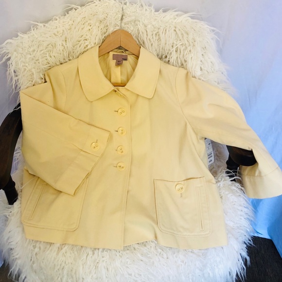 H&M Cream Jacket with Bell Sleeves - Picture 5 of 5
